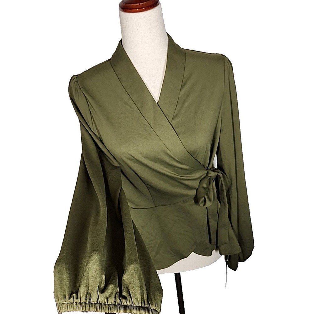 Halara Olive Soft Stretchy Puff Sleeve Wrap Top Size Large
